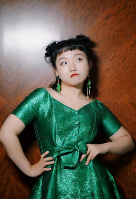 嘟嘟臉瞇瞇眼，靠辣眼睛收獲萬(wàn)千粉絲，竟成延禧攻略女主？
