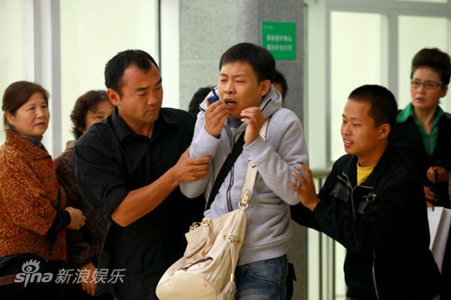 http://www.newswatch247.com/pics/default/download/00a31d892984b2139ca9945d5b5f2304.jpg