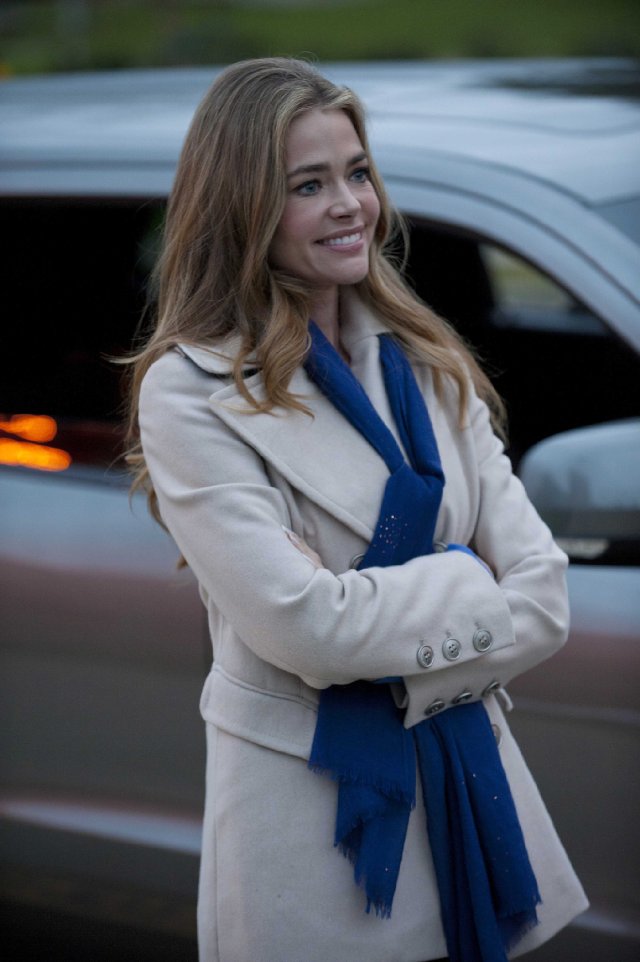 http://www.newswatch247.com/pics/default/download/01e514613ce24a9c83c12b11a604732c.jpg