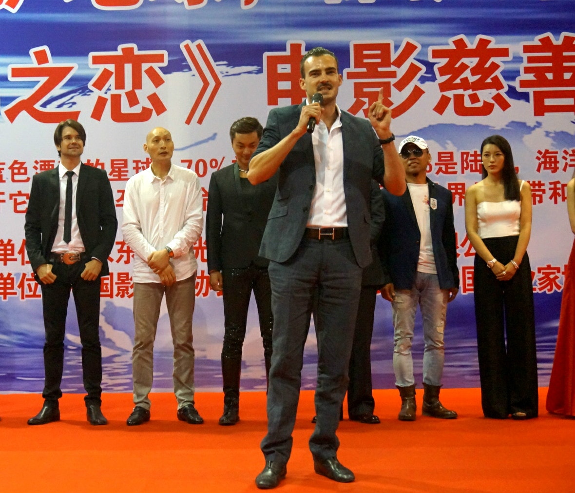 http://www.newswatch247.com/pics/default/download/023c9dc8d1793673ac3e0d0cf5f42d5c.jpg