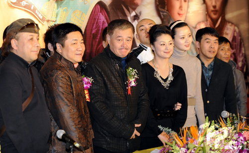 http://www.newswatch247.com/pics/default/download/04060015076612c35be53ef36dc1eff4.jpg