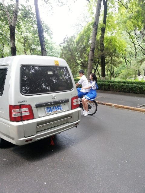http://www.newswatch247.com/pics/default/download/041e4a9df2f64c1f58493d066c54f72f.jpg