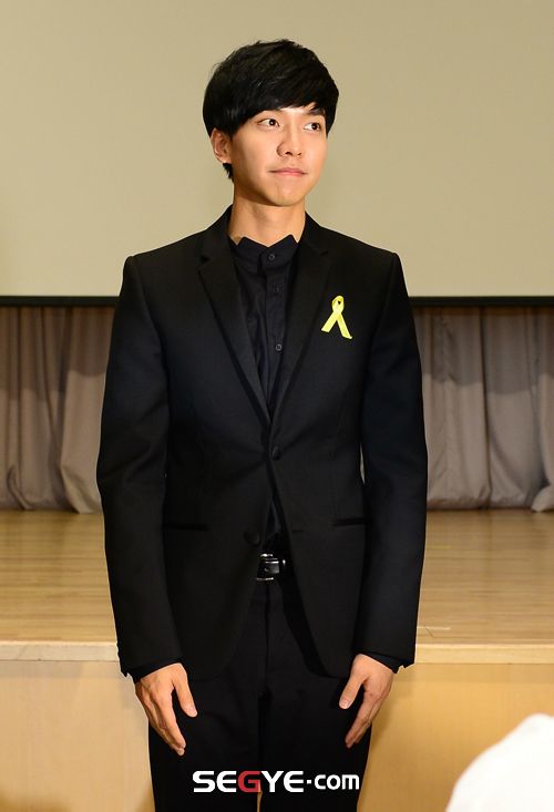 http://www.newswatch247.com/pics/default/download/0490ff9da76b6aedf9d4d2d88de93be9.jpg