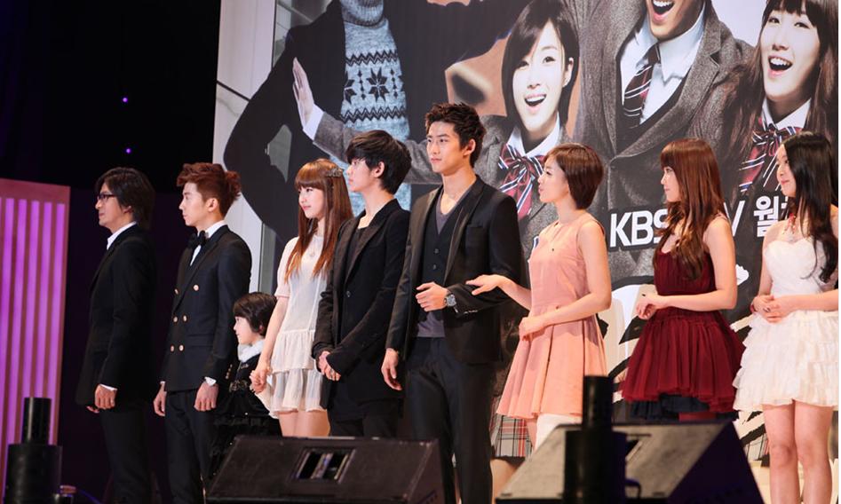 http://www.newswatch247.com/pics/default/download/063ff25560c635e713c682360a43e9d8.jpg