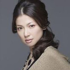 純名里沙?