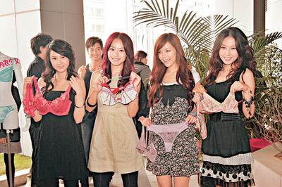 http://www.newswatch247.com/pics/default/download/082cbe18079d8ef0d7e421eea26efba0.jpg