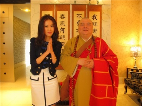 http://www.newswatch247.com/pics/default/download/0a1e67fe302d6134e5efc1f060dd98fe.jpg