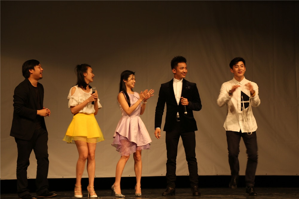 http://www.newswatch247.com/pics/default/download/0a8c00c2346b0ce8b83e90947952ae4a.jpg