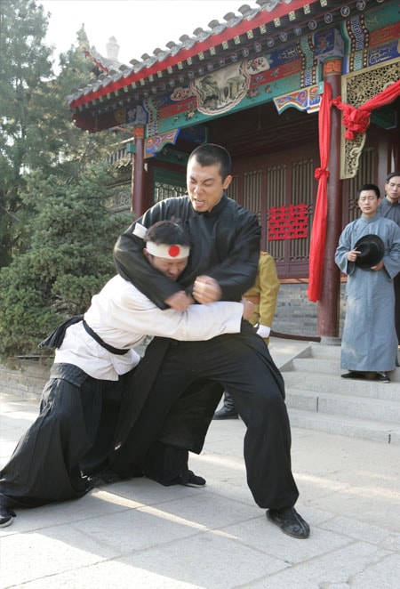 http://www.newswatch247.com/pics/default/download/0d7eb11401bbaf9f66cd493111deb455.jpg
