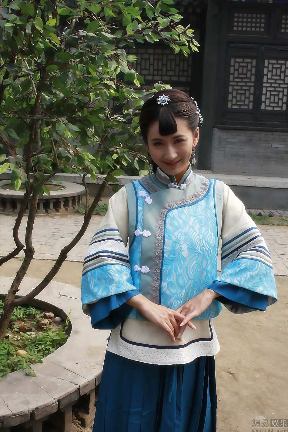 http://www.newswatch247.com/pics/default/download/0df67e3472566cb58127a4a0f53fd40c.jpg