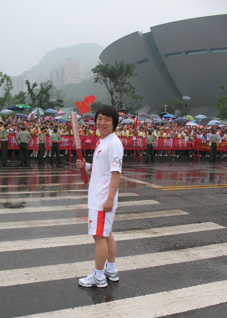 http://www.newswatch247.com/pics/default/download/0f3943cbdcc6e71450e9d38ca6b5b96c.jpg