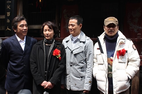 http://www.newswatch247.com/pics/default/download/0fdeeaafe98d0a02ba14432a4c681e9c.jpg