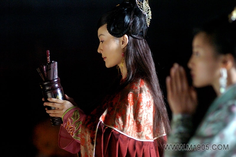 http://www.newswatch247.com/pics/default/download/118989934fc846d96be122eaabc6abe6.jpg