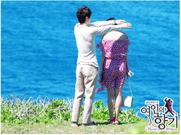 http://www.newswatch247.com/pics/default/download/12e59affa0cb14cfc9fbc719af203ace.jpg