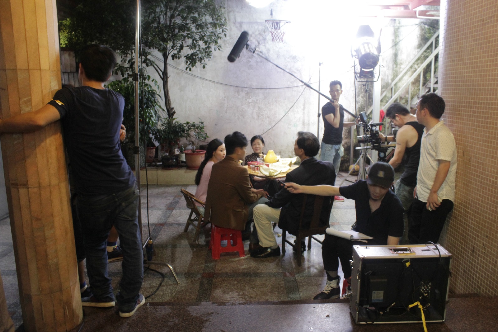 http://www.newswatch247.com/pics/default/download/13711eef6baae65f34ac4ad7efcf36ad.jpg
