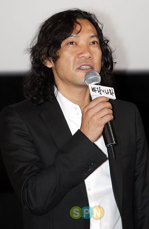 http://www.newswatch247.com/pics/default/download/17ee6039e6297f930f05892127ce0455.jpg