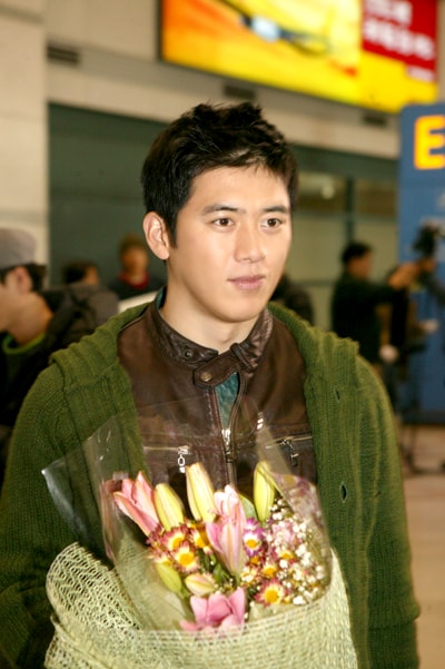 http://www.newswatch247.com/pics/default/download/18a33eccaf461a6d82231ca35d6cfa26.jpg