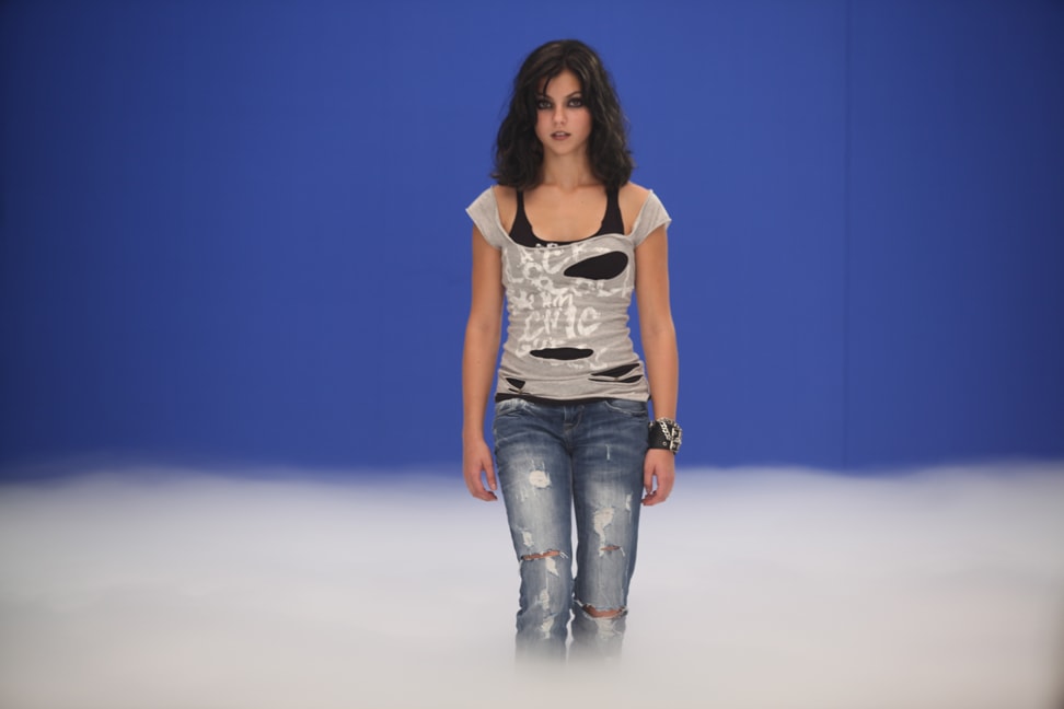 http://www.newswatch247.com/pics/default/download/19e5449f72f2fe63a364f753df36dc16.jpg