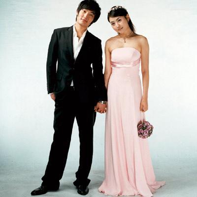 http://www.newswatch247.com/pics/default/download/1a37801c5e898bcd44a1f8eb4e337e6b.jpg