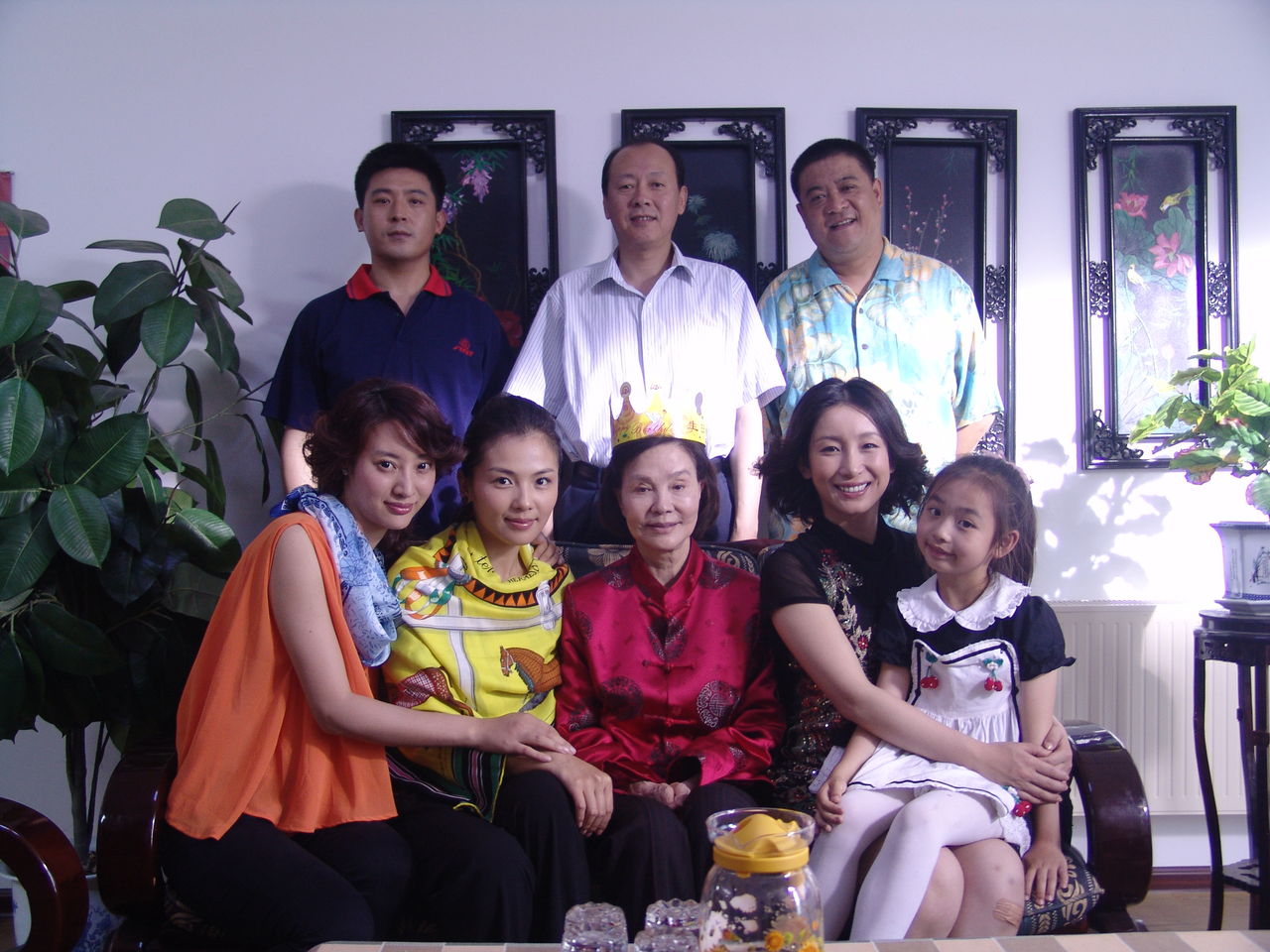 http://www.newswatch247.com/pics/default/download/1b8f78ae0ff5cb730f14220e931cfb73.jpg