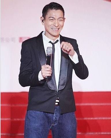 http://www.newswatch247.com/pics/default/download/1b93a1837861cb2a5771bf9488de6fba.jpg