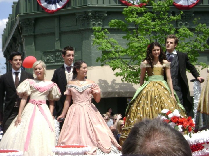 http://www.newswatch247.com/pics/default/download/1cf631c7742f3a4fc67128511b85eda2.jpg