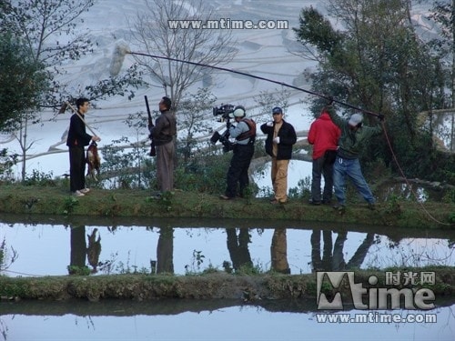 http://www.newswatch247.com/pics/default/download/1dd42786184933bbc394f4987a7640a6.jpg