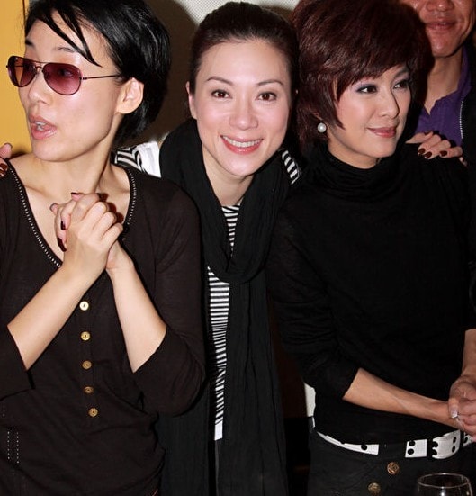 http://www.newswatch247.com/pics/default/download/1ddb4144376232f2332c4fd8ce04682c.jpg