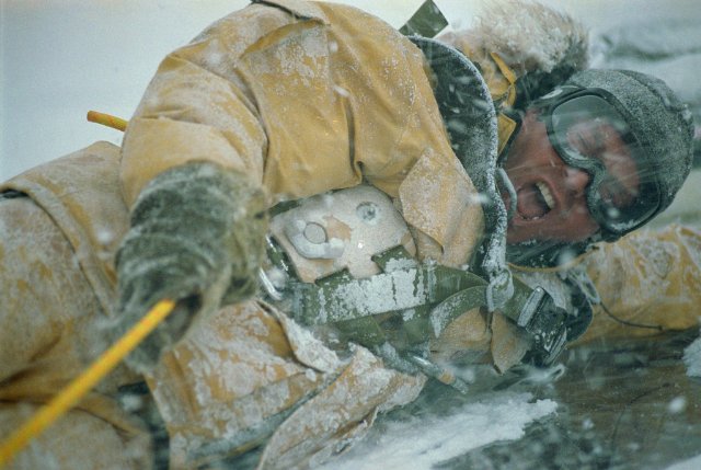 http://www.newswatch247.com/pics/default/download/1e5c71a66f9405edd54bf776976f10c7.jpg