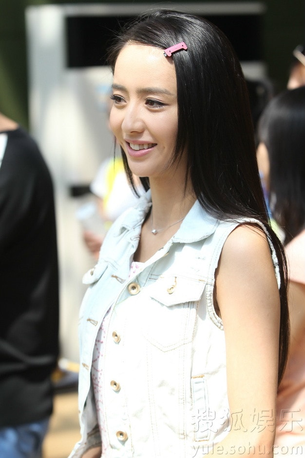http://www.newswatch247.com/pics/default/download/2193e98a2d6007b9b0f0ffb802b1f9fb.jpg