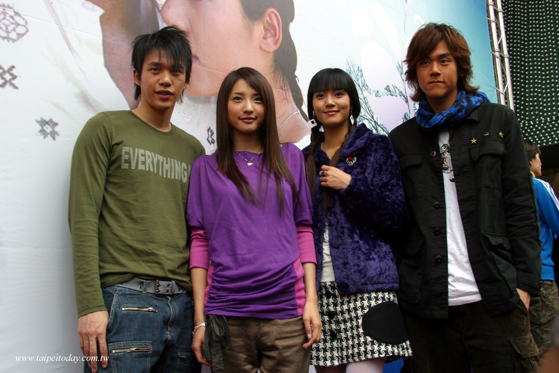 http://www.newswatch247.com/pics/default/download/22d194b5c491adc834148191fca0c31a.jpg