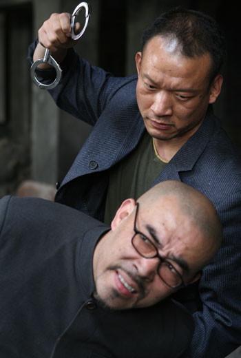 http://www.newswatch247.com/pics/default/download/24f32083517596f5d85afa001114b7b2.jpg