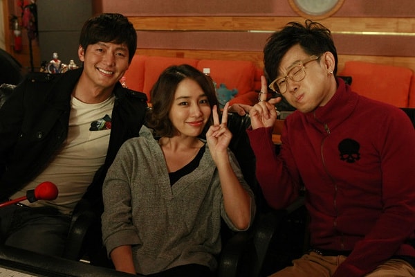 http://www.newswatch247.com/pics/default/download/256fa5833d08b6a3540f6daae8d5b545.jpg