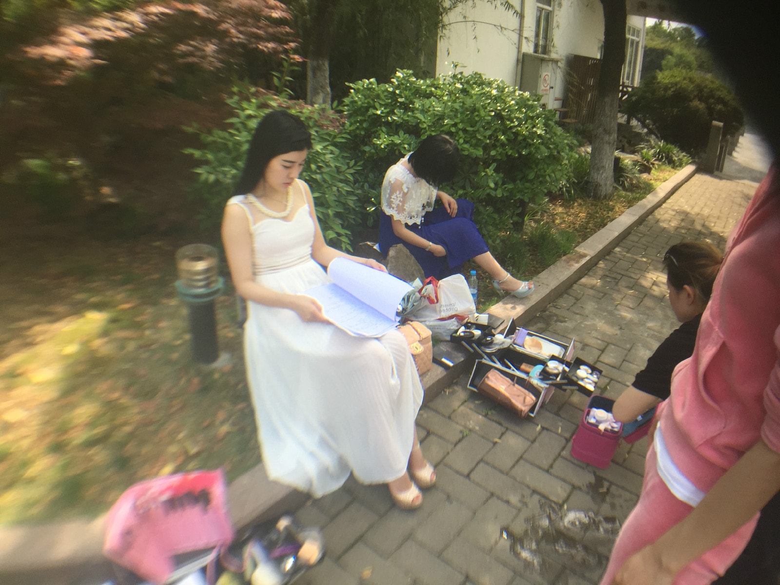 http://www.newswatch247.com/pics/default/download/25ca9d79c8713b3bfb9c2a18ecec33c4.jpg
