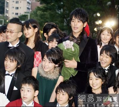 http://www.newswatch247.com/pics/default/download/27d15caaac30394648593a1d919e1a1c.jpg