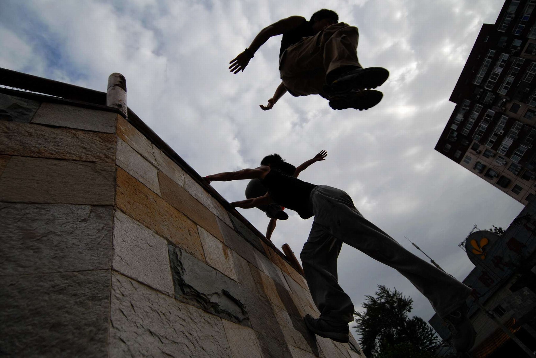 http://www.newswatch247.com/pics/default/download/2d1da096dad3248ca5d56de77a55d12e.jpg