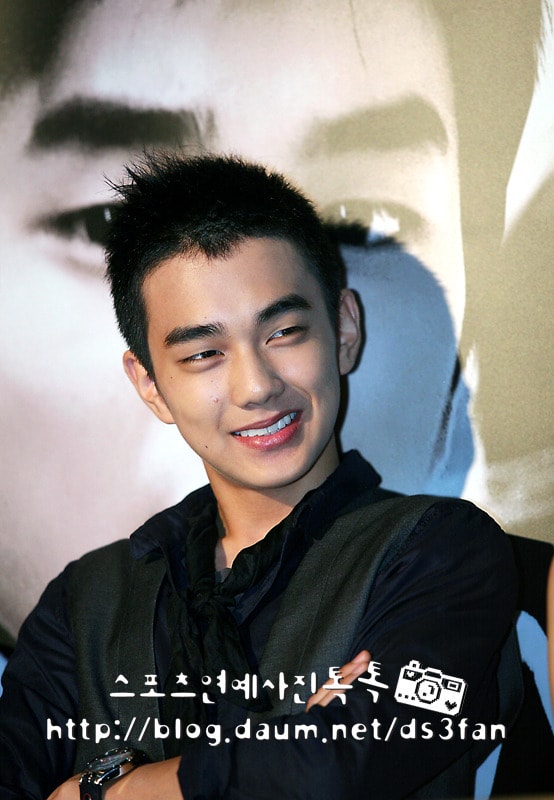 http://www.newswatch247.com/pics/default/download/2fbed3faa1da5c552dee7f67ec4873fc.jpg