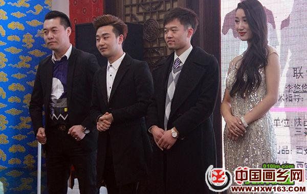 http://www.newswatch247.com/pics/default/download/2fdef10299b28d5291e61f5ea5fdf25e.jpg