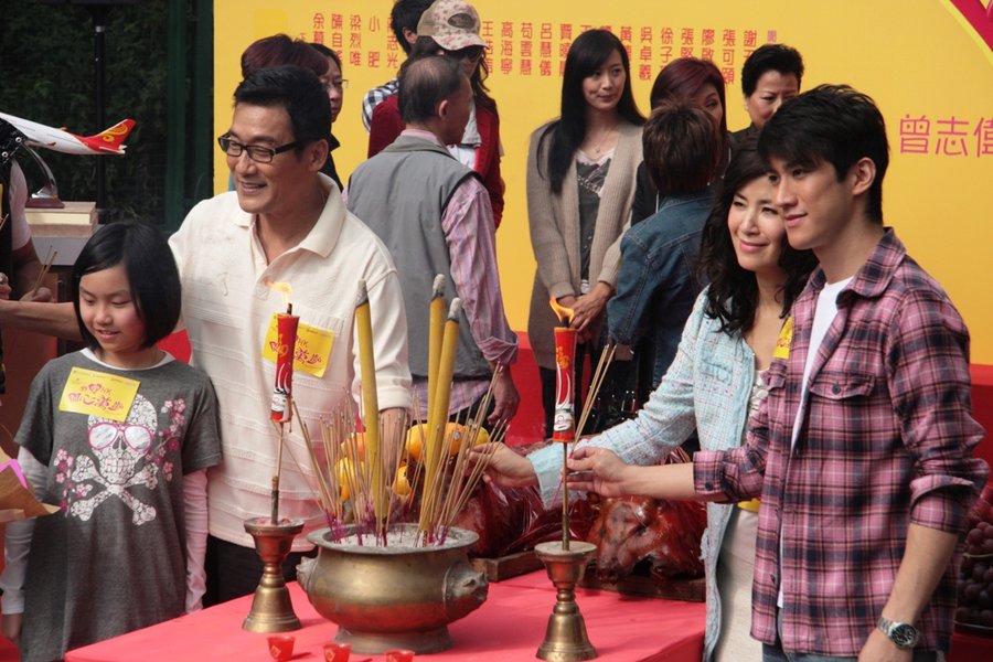 http://www.newswatch247.com/pics/default/download/31cefd82d4f3079ecac580715dc4b971.jpg