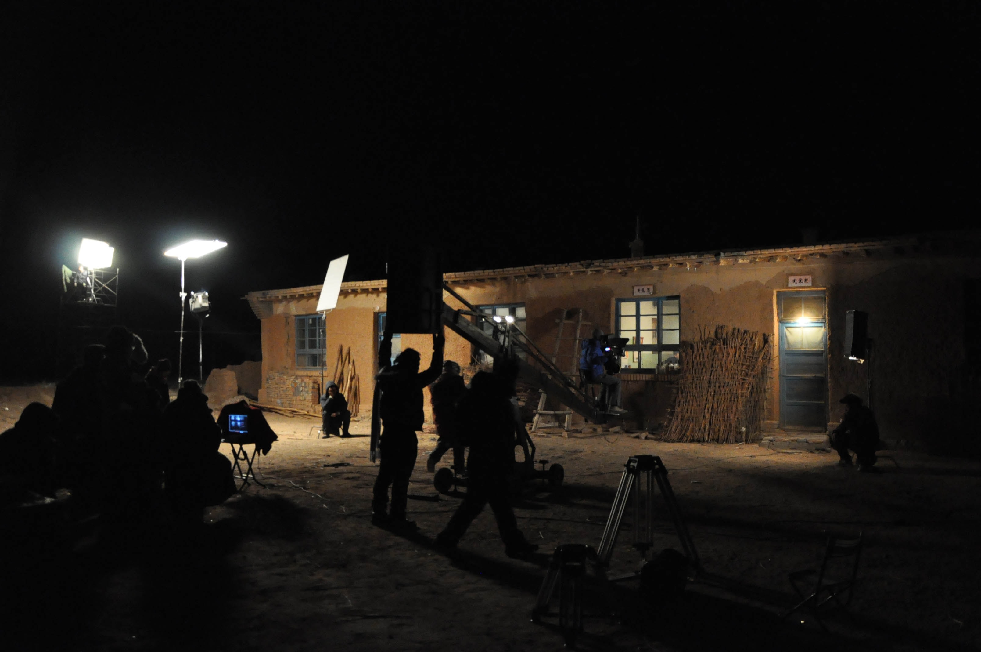 http://www.newswatch247.com/pics/default/download/32d86b7009910a992b2e5dc95db1b49c.jpg