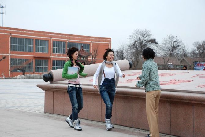http://www.newswatch247.com/pics/default/download/33c302033b3247505a9fa99f34dca2a0.jpg