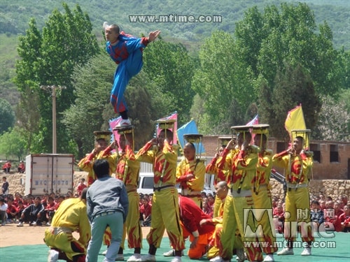 http://www.newswatch247.com/pics/default/download/36c76c1e2e5deccbba6a82d3ad64c03d.jpg