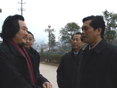 http://www.newswatch247.com/pics/default/download/371b3ffcc7d4d4a2f2e15b3e656e738b.jpg