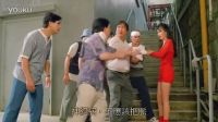 紅衣美女被懷疑鬼上身 被眾男一一當(dāng)街驗(yàn)身！