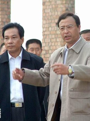 http://www.newswatch247.com/pics/default/download/382b06b20a79b74ad1a69bf4fb923e99.jpg