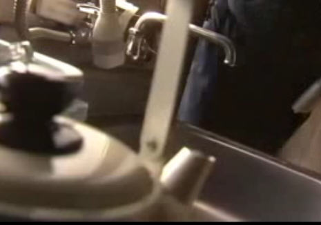 http://www.newswatch247.com/pics/default/download/383d4491282f1d525cbf1de53cbe2bb0.jpg