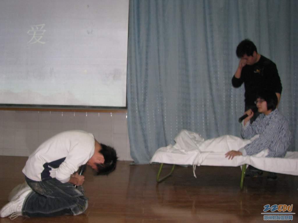 http://www.newswatch247.com/pics/default/download/384ed2ccf230aacaea91994cc73d23b4.jpg