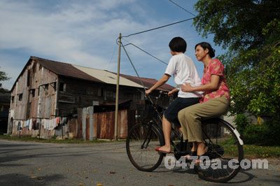 http://www.newswatch247.com/pics/default/download/3ccb2687831bb8be007e3f2c8116a70c.jpg