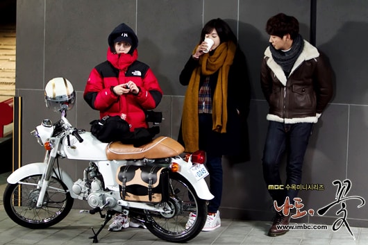 http://www.newswatch247.com/pics/default/download/3dd7a0c498ab1e9fbff896b265e824dd.jpg