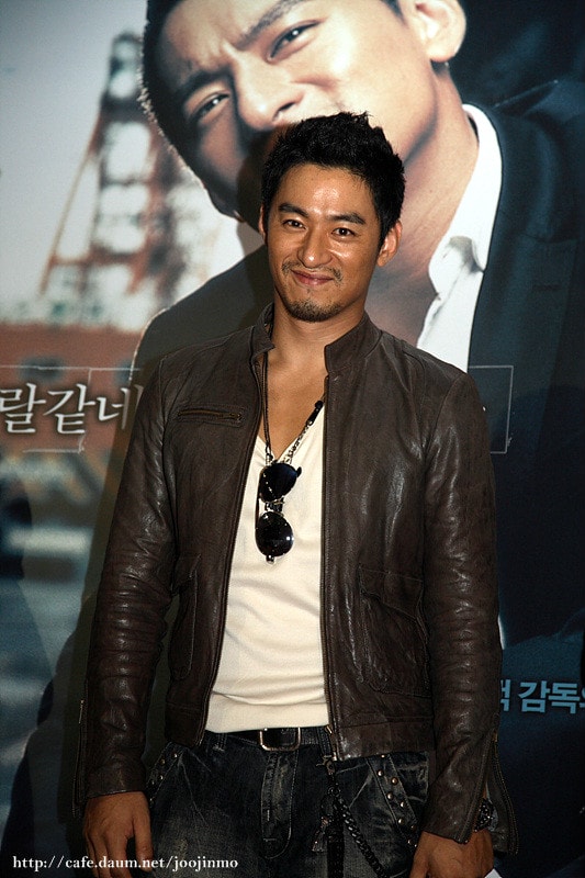 http://www.newswatch247.com/pics/default/download/3e8f0ed8e7f1be875a0ee20ff9ec77a9.jpg